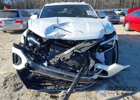 2024 Volkswagen Atlas Cross Sport 2.0T Se z USA, uszkodzony, nr VIN 1V2DE2CA9RC233288